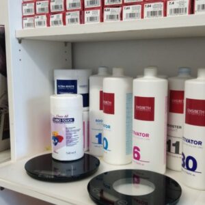 prodotto per capelli fluorescenti